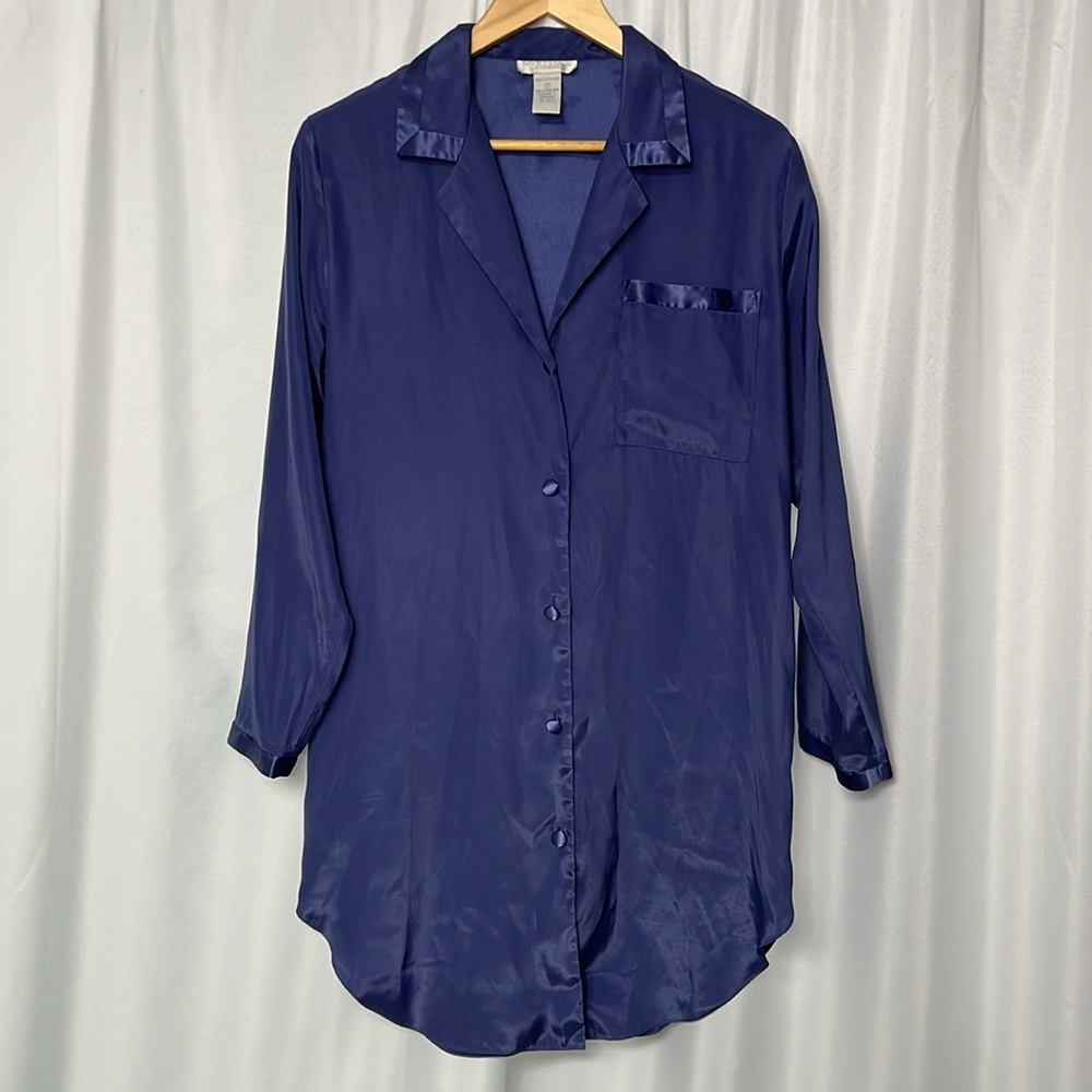 Mystique Intimates Lavender Button Down Nightgown - size Small